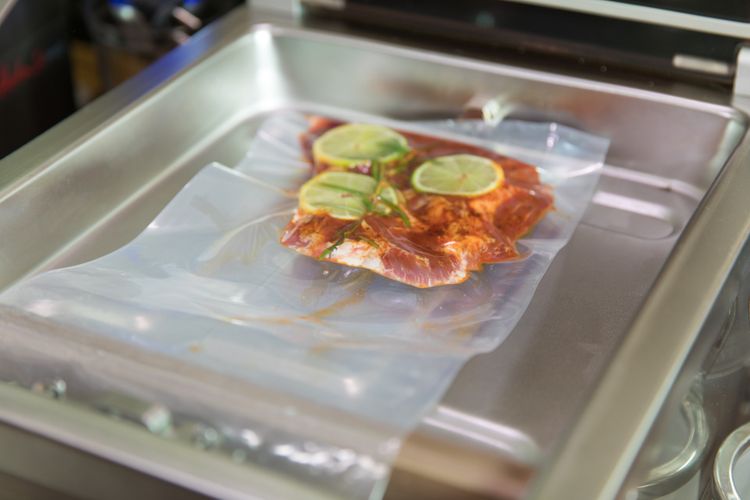 Hús készítése a Sous Vide főzőben 
