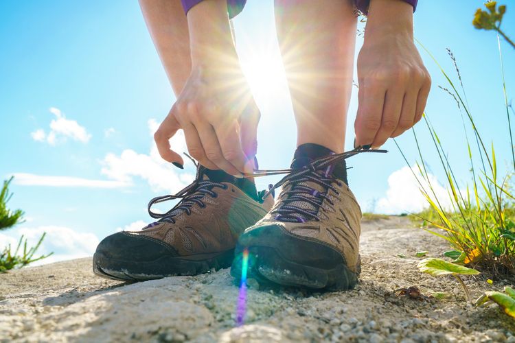 Trekking cipő
