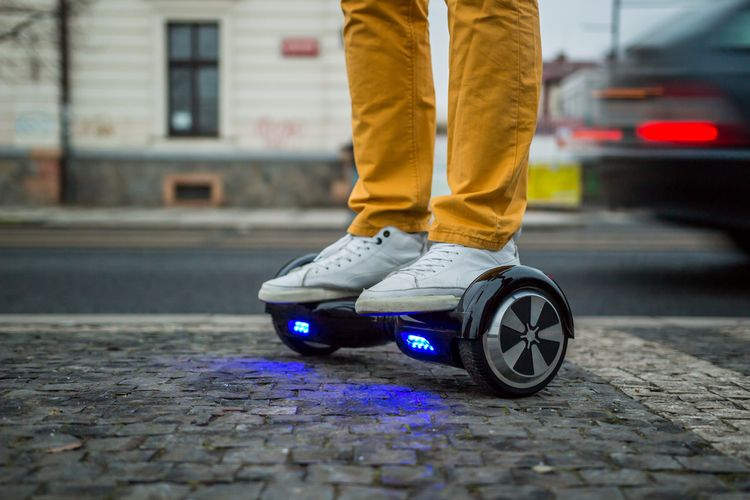 A hoverboard használata városban 
