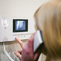 Videó kaputelefon wifivel - vezeték nélküli megoldás kültéri kamerával is