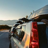 Hogyan válasszunk tetőboxot? A legjobb a Thule és a Hapro.