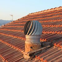 Hogyan válasszunk kéménysapkát? A huzatfokozó nem a legolcsóbb megoldás!